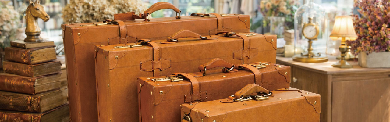 ヌメ革トランクケース